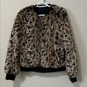 American Eagle Reversible Faux Leopard Print Fur Bomber Jacket Mob Wife Size L